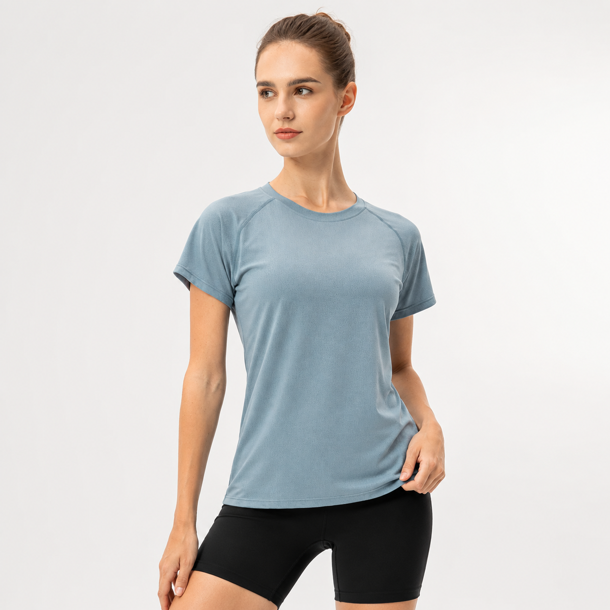 Camiseta Esportiva Feminina FlexMove - Ultra-leve e Respirável