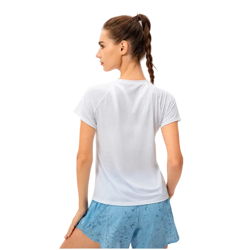 Camiseta Esportiva Feminina FlexMove - Ultra-leve e Respirável