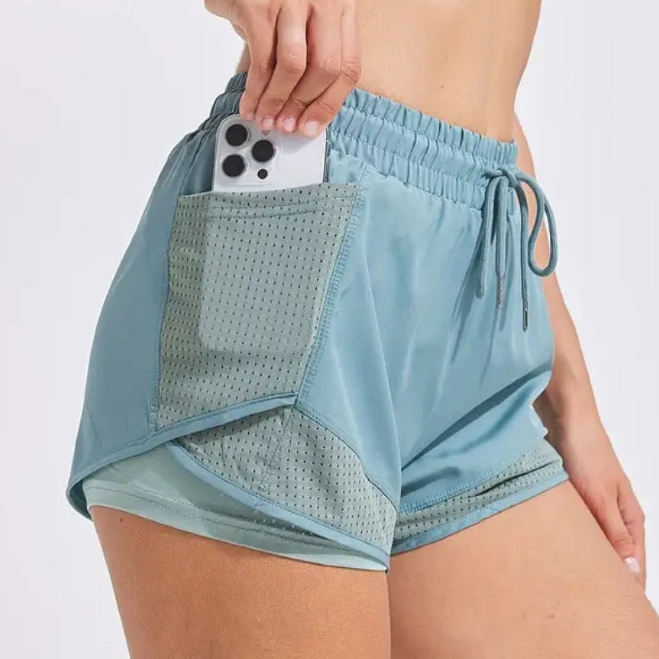 Short Esportivo  Performance UltraFit - Dupla face, Leve, Respirável e com Bolsos | Compre 1 LEVE 2